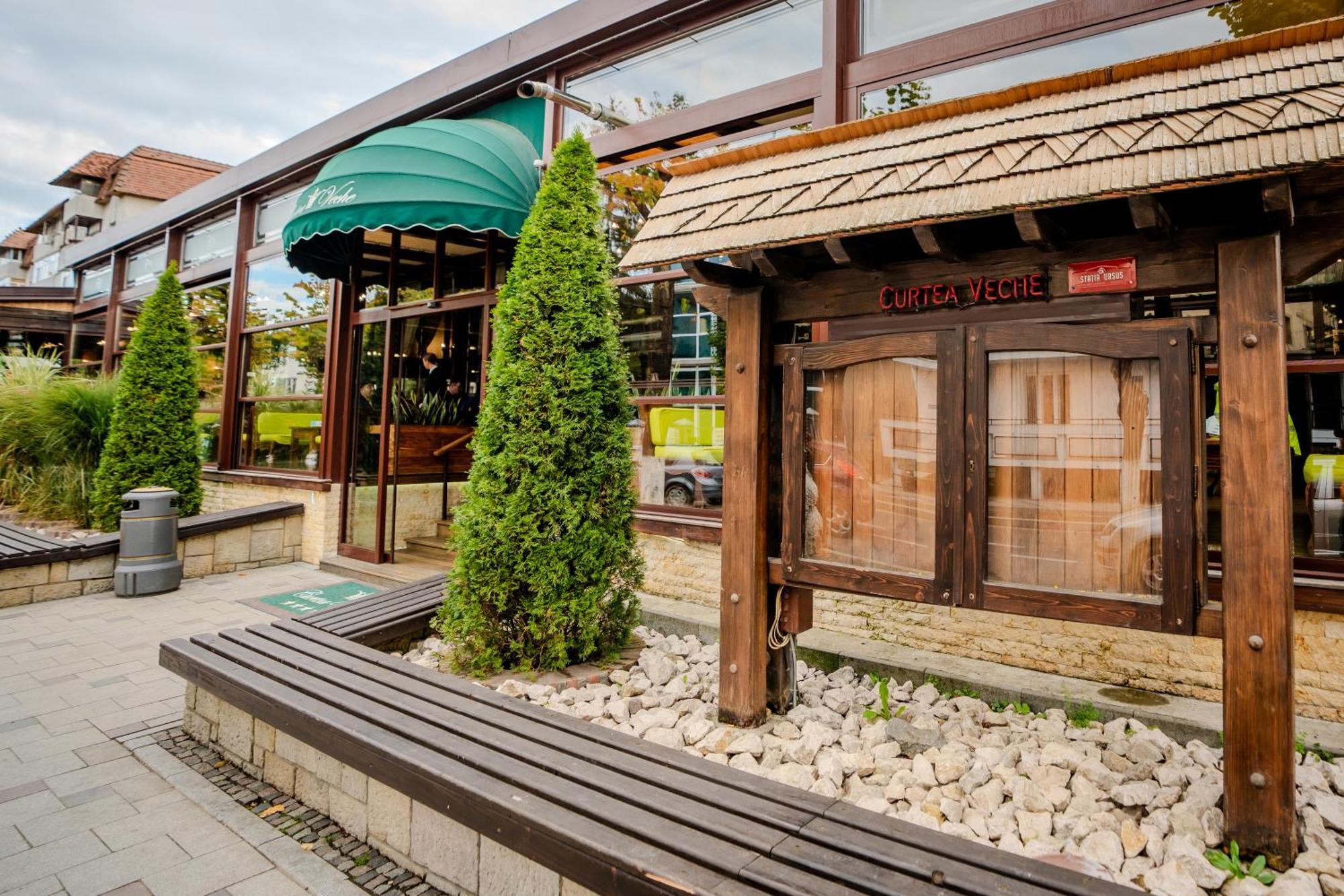 Hotel Curtea Veche Curtea De Arges Exterior photo